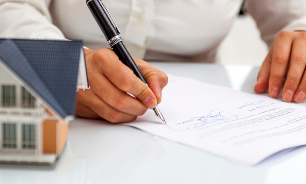 UAE property transaction process with buyer and seller confirming terms before contract